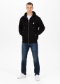 1320239000 HOODED ZIP SMALL LOGO BLACK 015 small.jpg