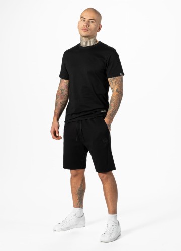 3130029000 Shorts Dolphin Black 005.jpg